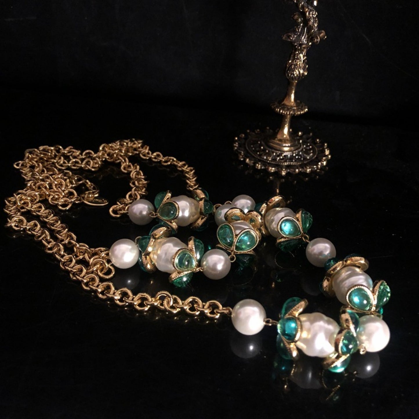 Green Glamour Double-Layer Necklace